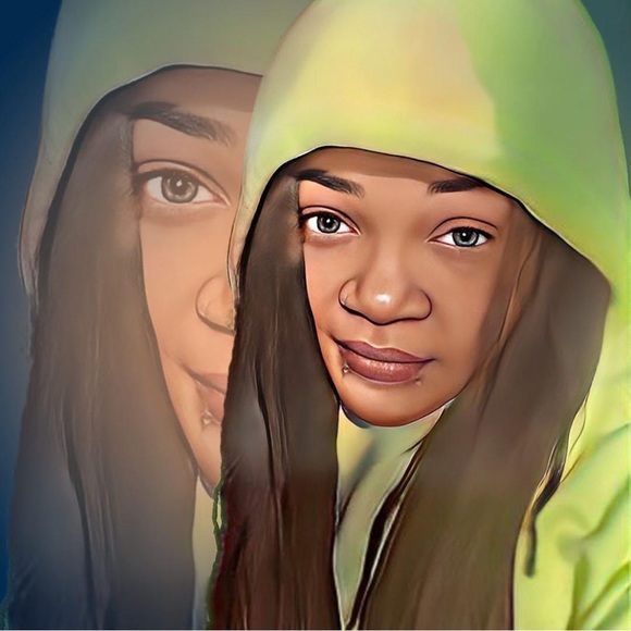 Meet your Posher! - Picture 2 of 5